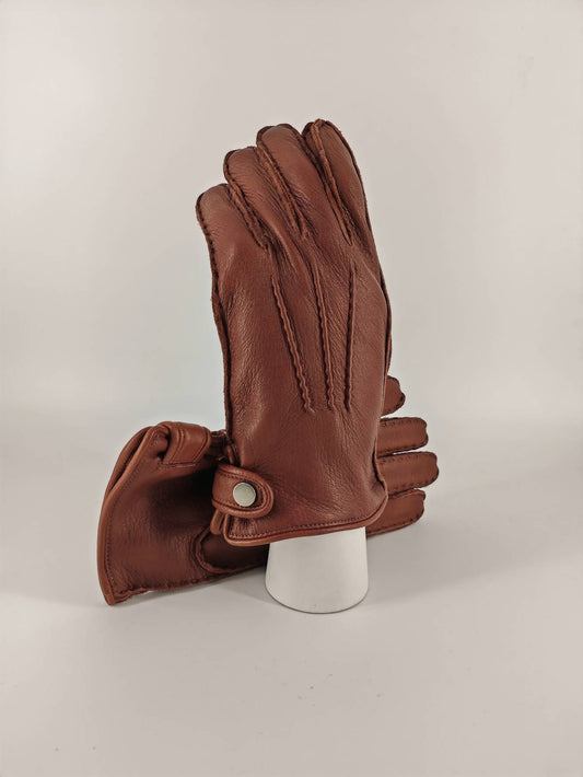 Michelangela . Deer Leather Button . Cashmere