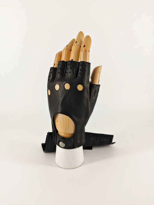 Alessio . Half Finger Guide