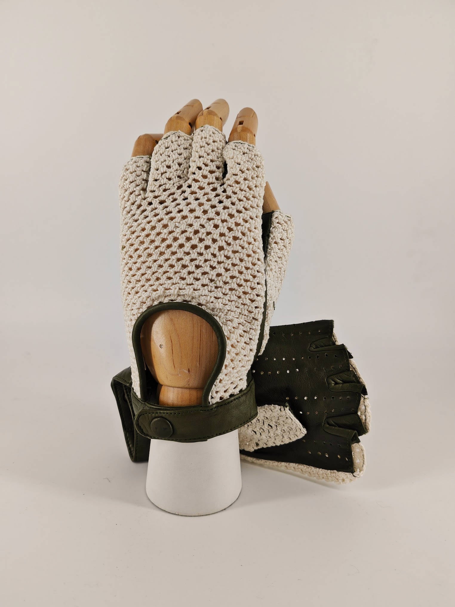 crochet bicycle gloves Cosimo . Guide Half Finger Crochet – Martelli Gloves