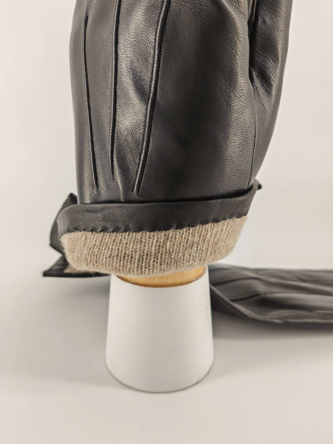 Carlo . Classico . Cashmere