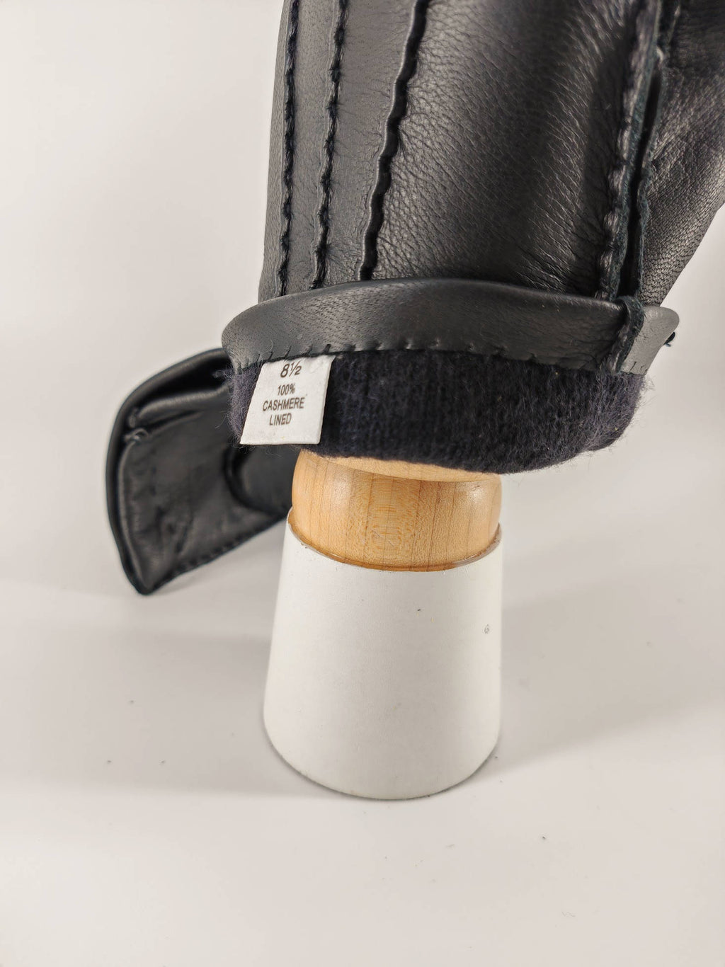 Adriano . Pelle di Cervo . Cashmere