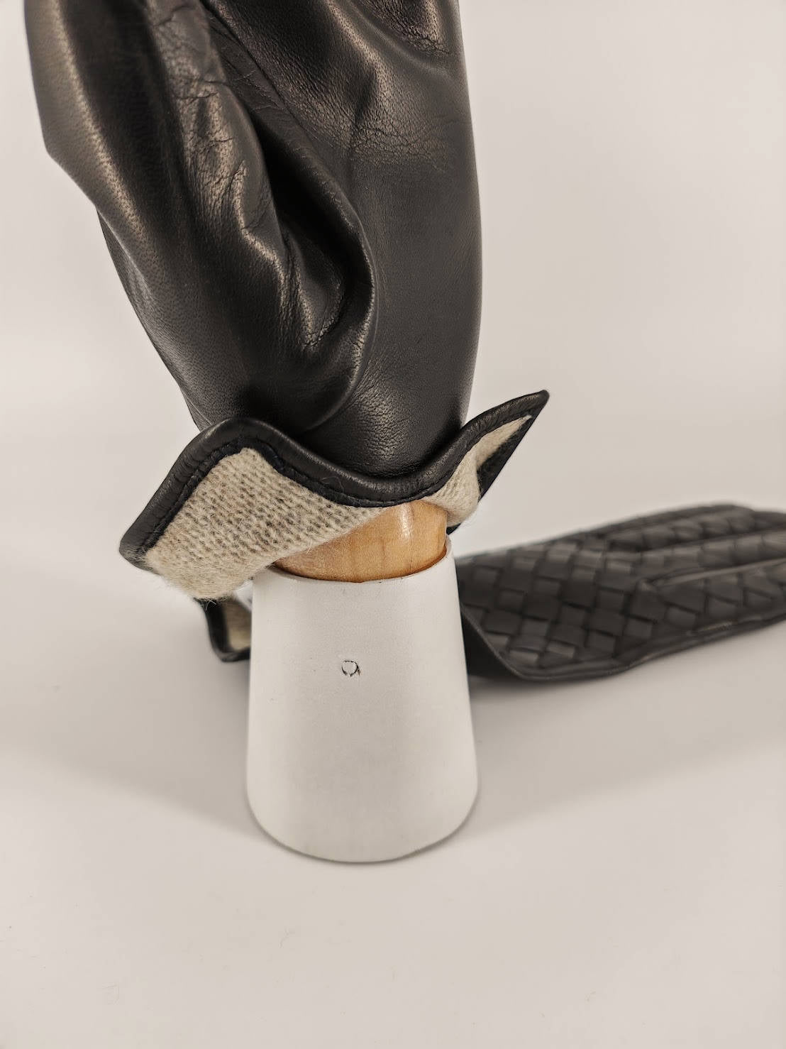 Donatella . Intrecciato . Cashmere