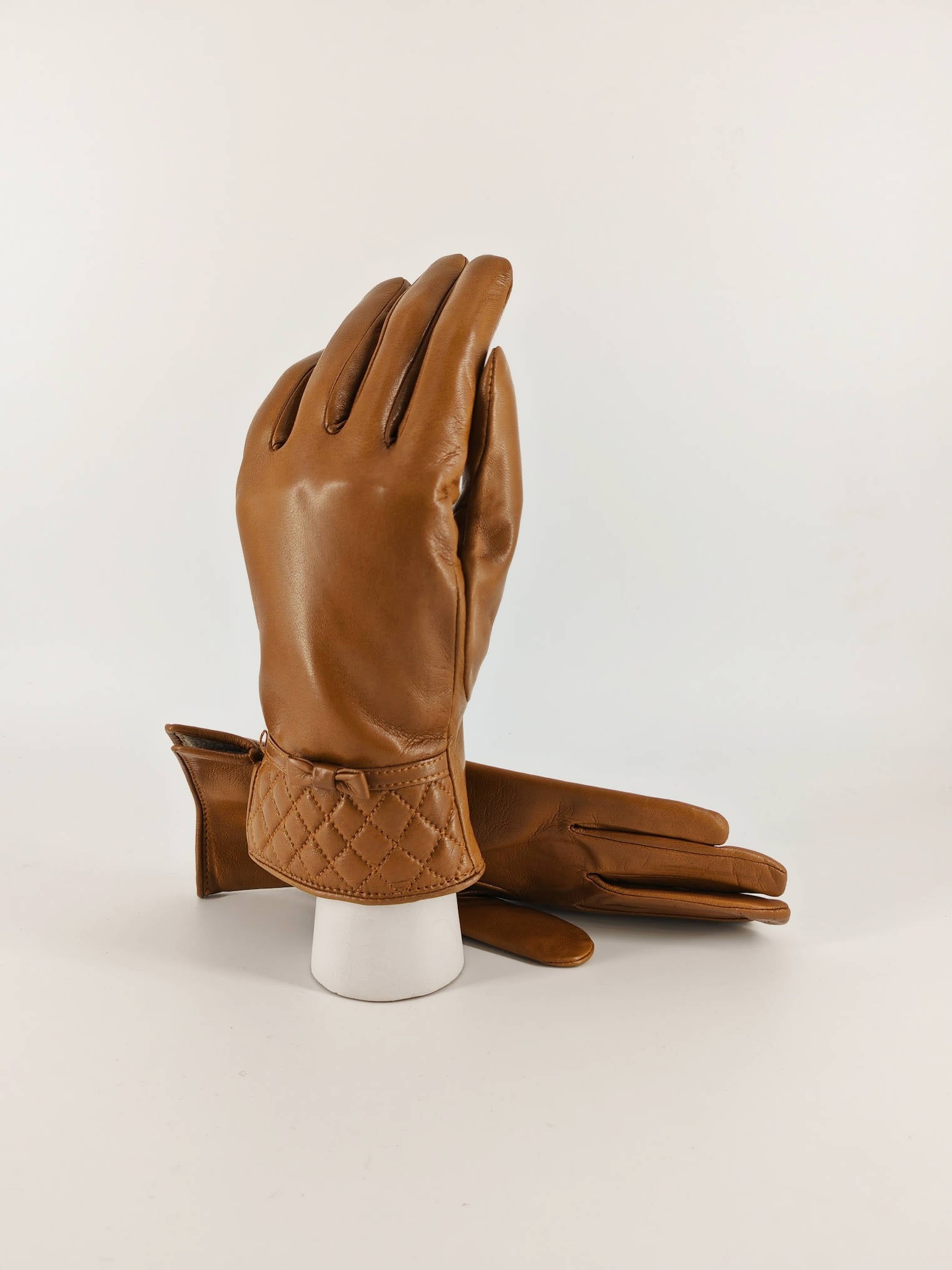 Beatrice . Fiocchino . Cashmere