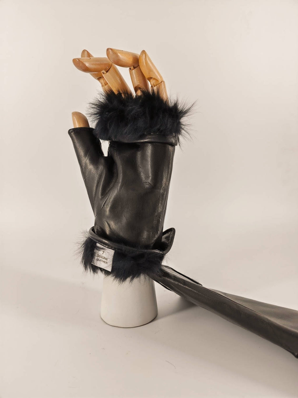 Bianca . Pelliccia Mezze Dita