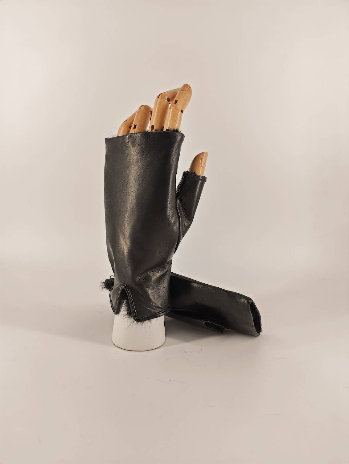 Bianca . Pelliccia Mezze Dita