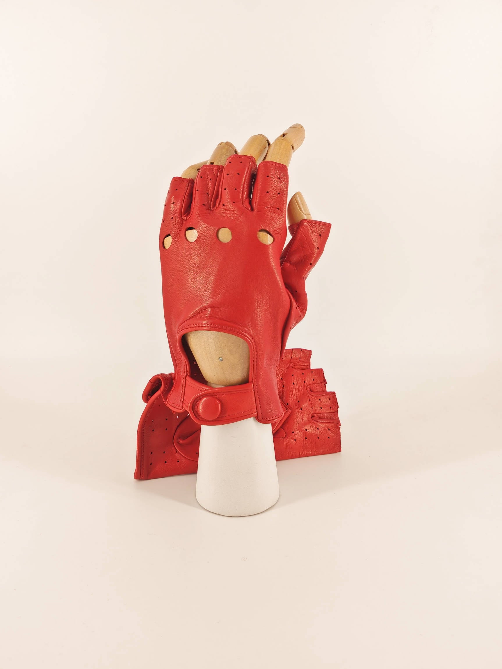 Alessia . Guida Mezze Dita