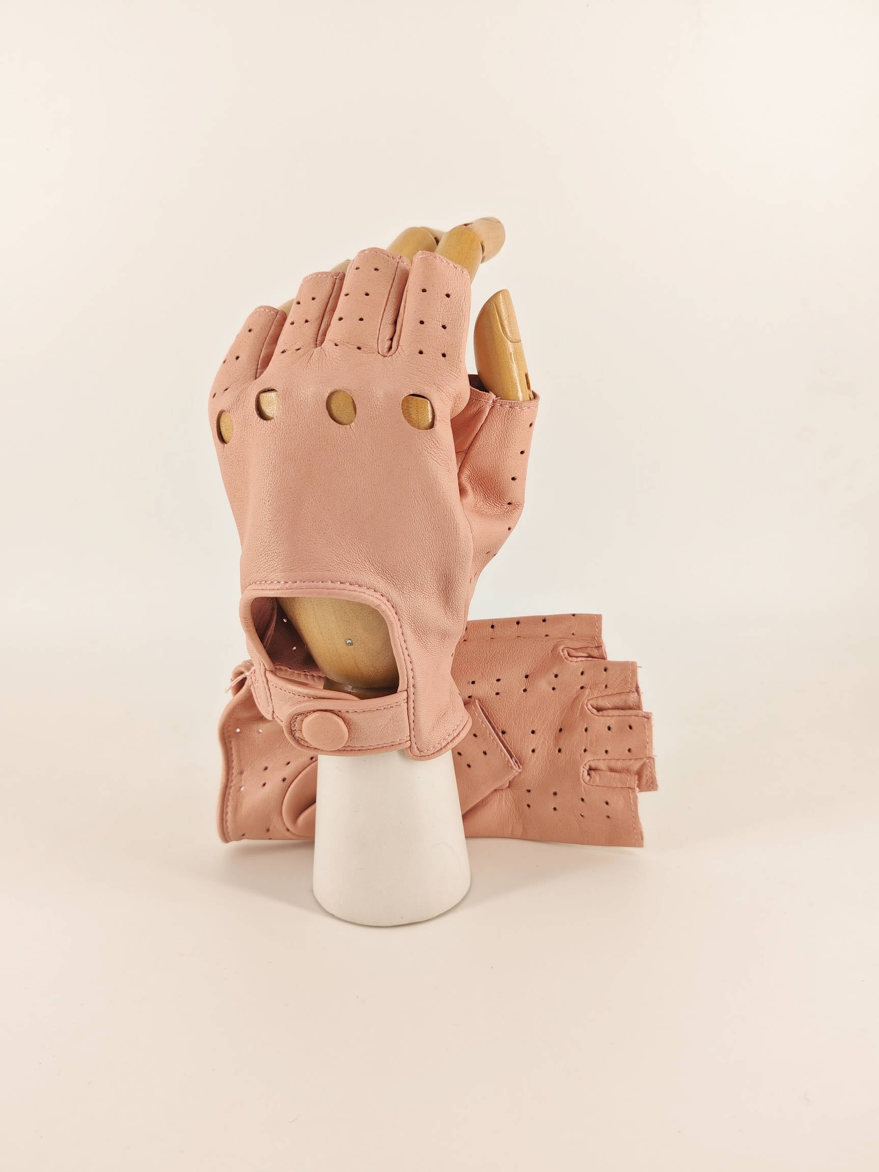 Alessia . Guida Mezze Dita