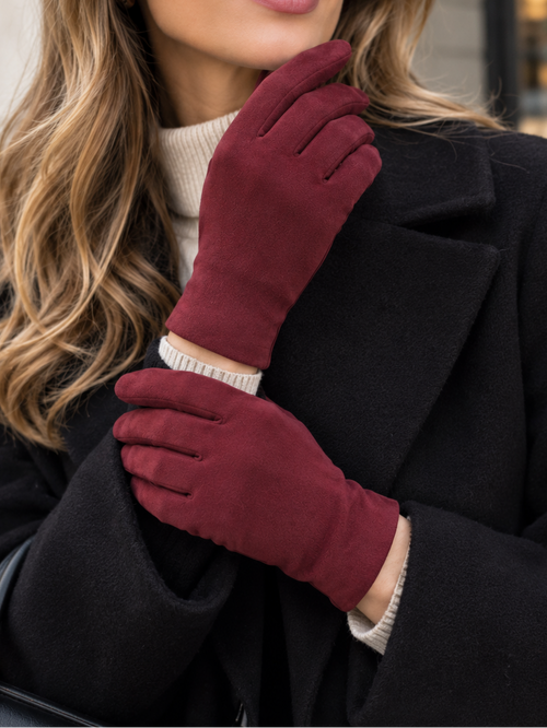 Camilla . Suede . Cashmere