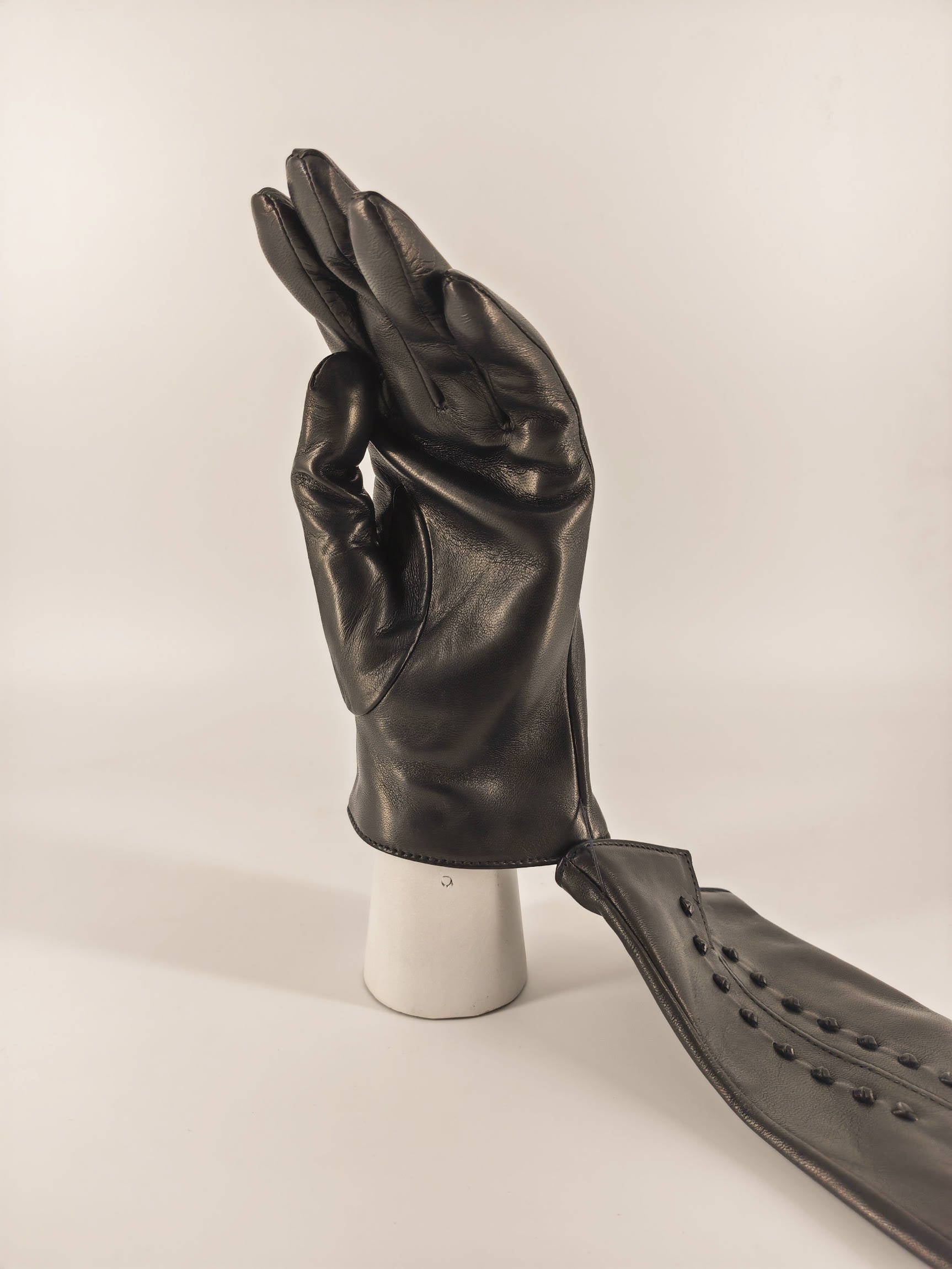 Chiara . Doppi Nodini . Cashmere