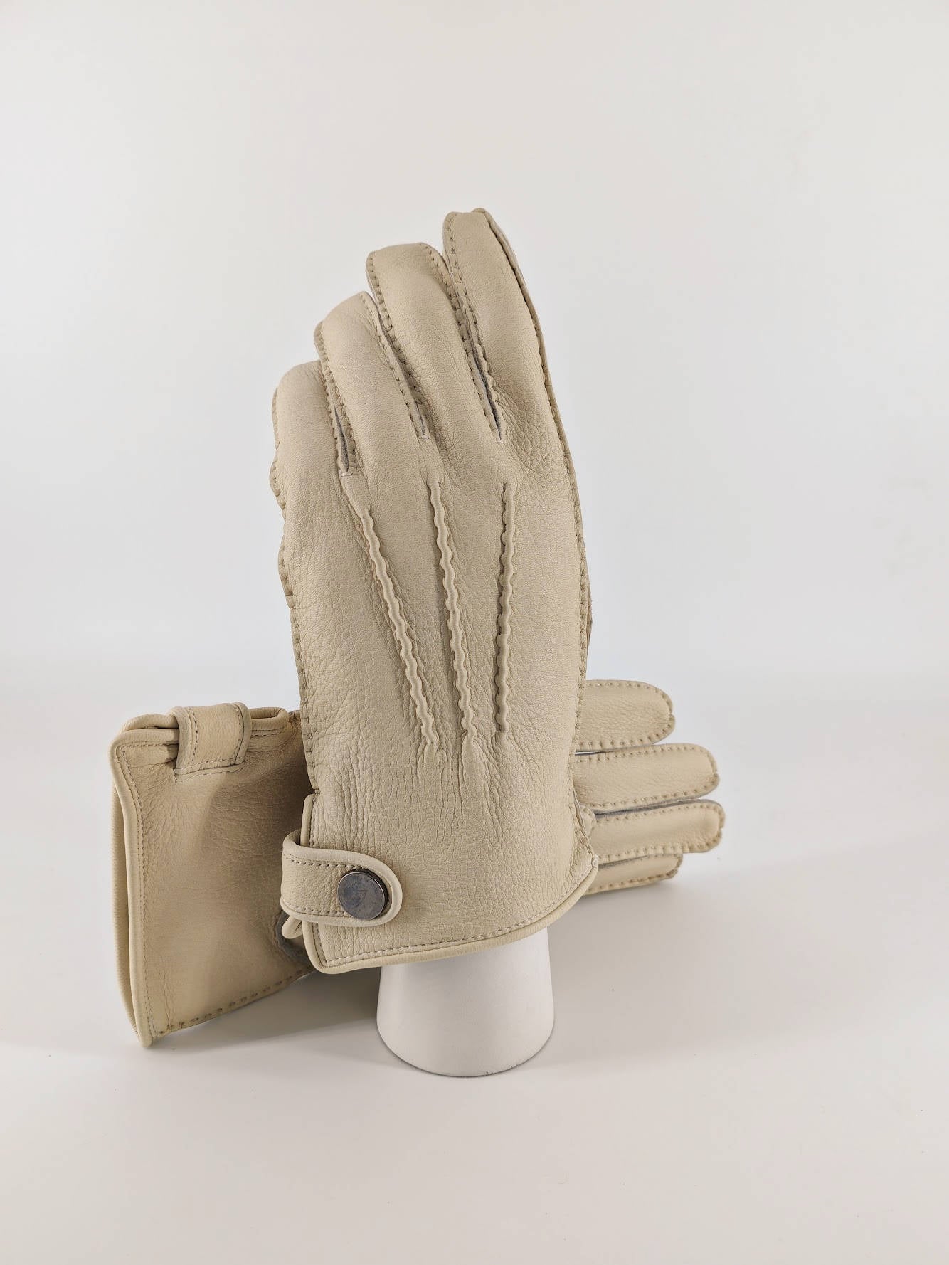 Michelangelo . Pelle di Cervo Bottone . Cashmere