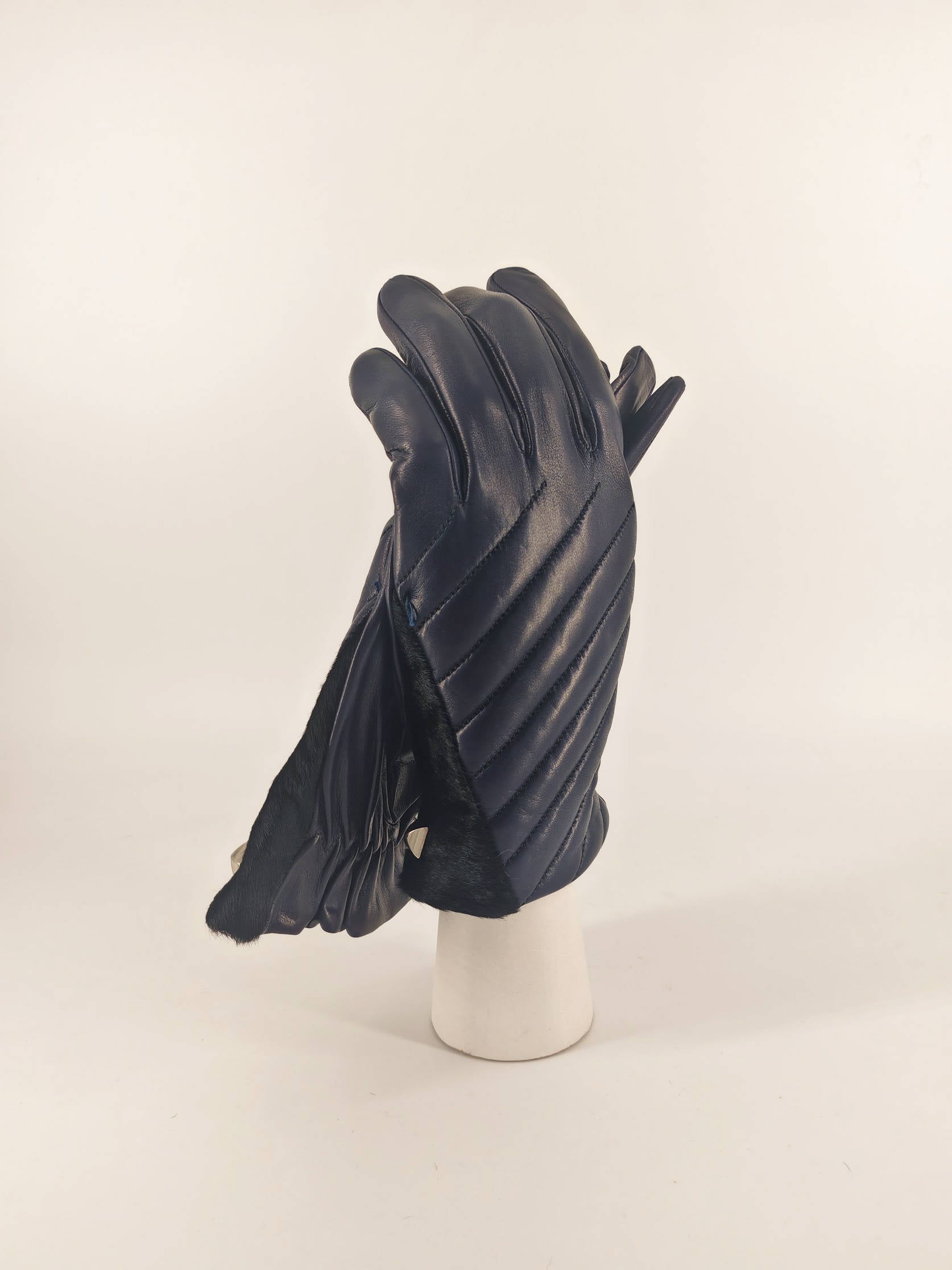 Clizia . Cavallino . Cashmere