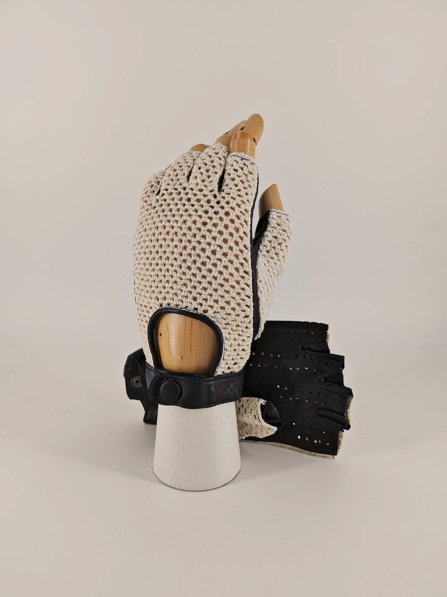 Cosimo . Guida Mezze Dita Crochet