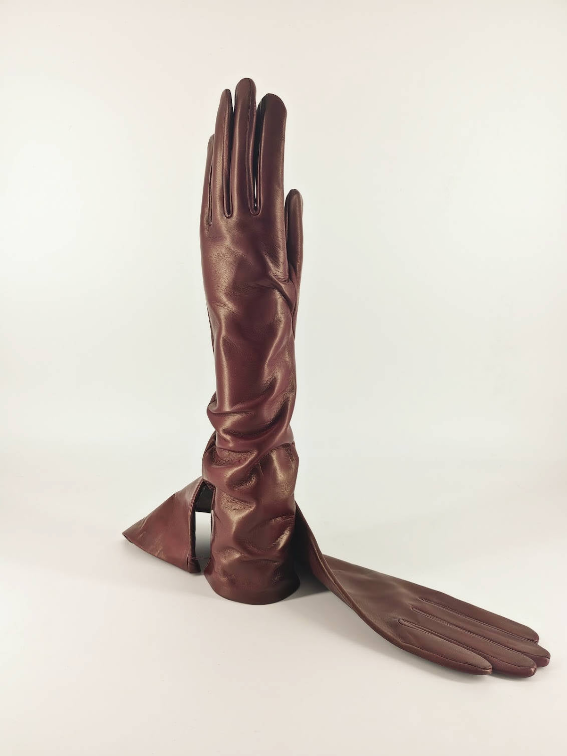 Elisabetta . Long 8 Inches . Silk