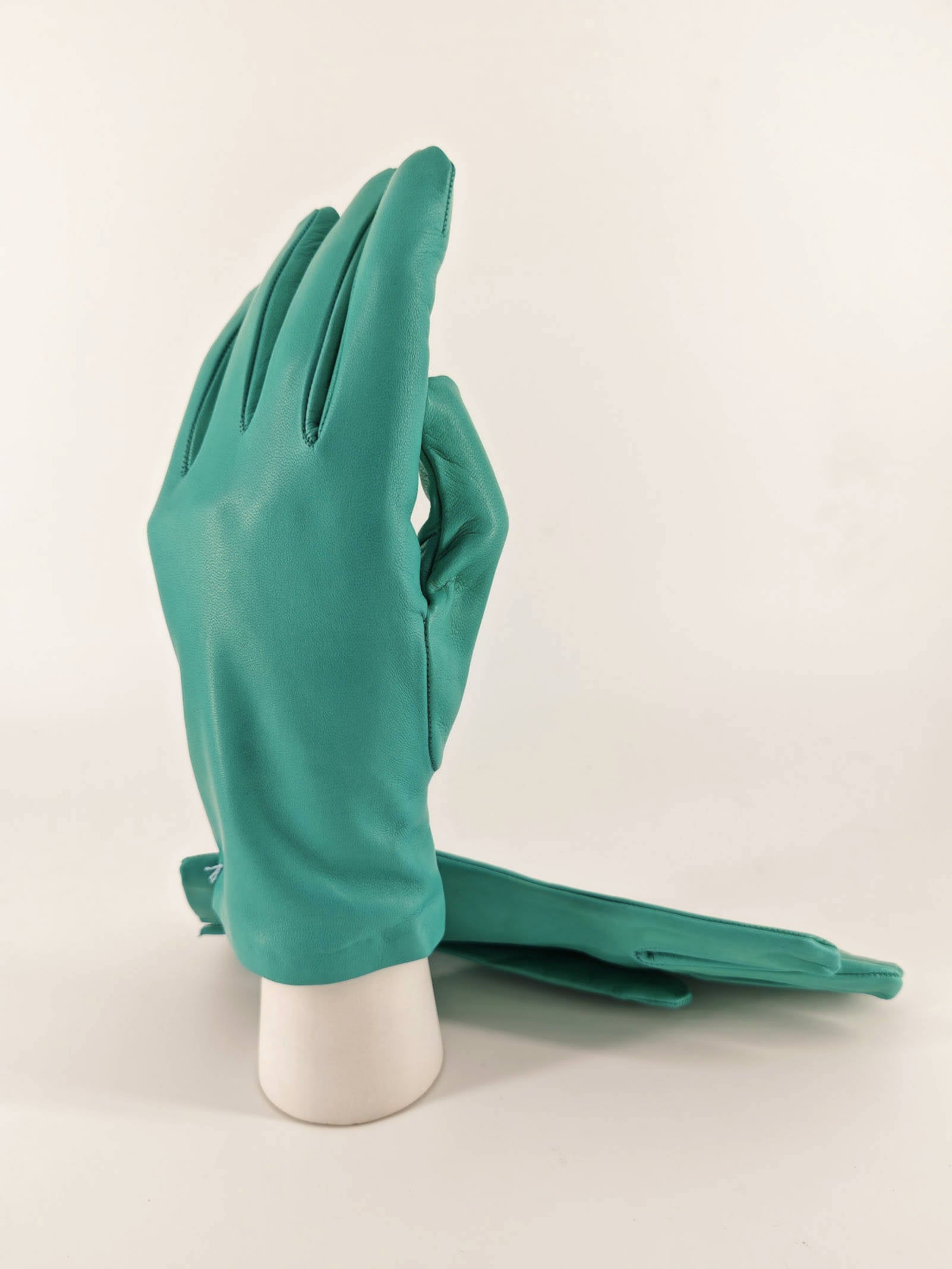 Carla . Classico . Cashmere