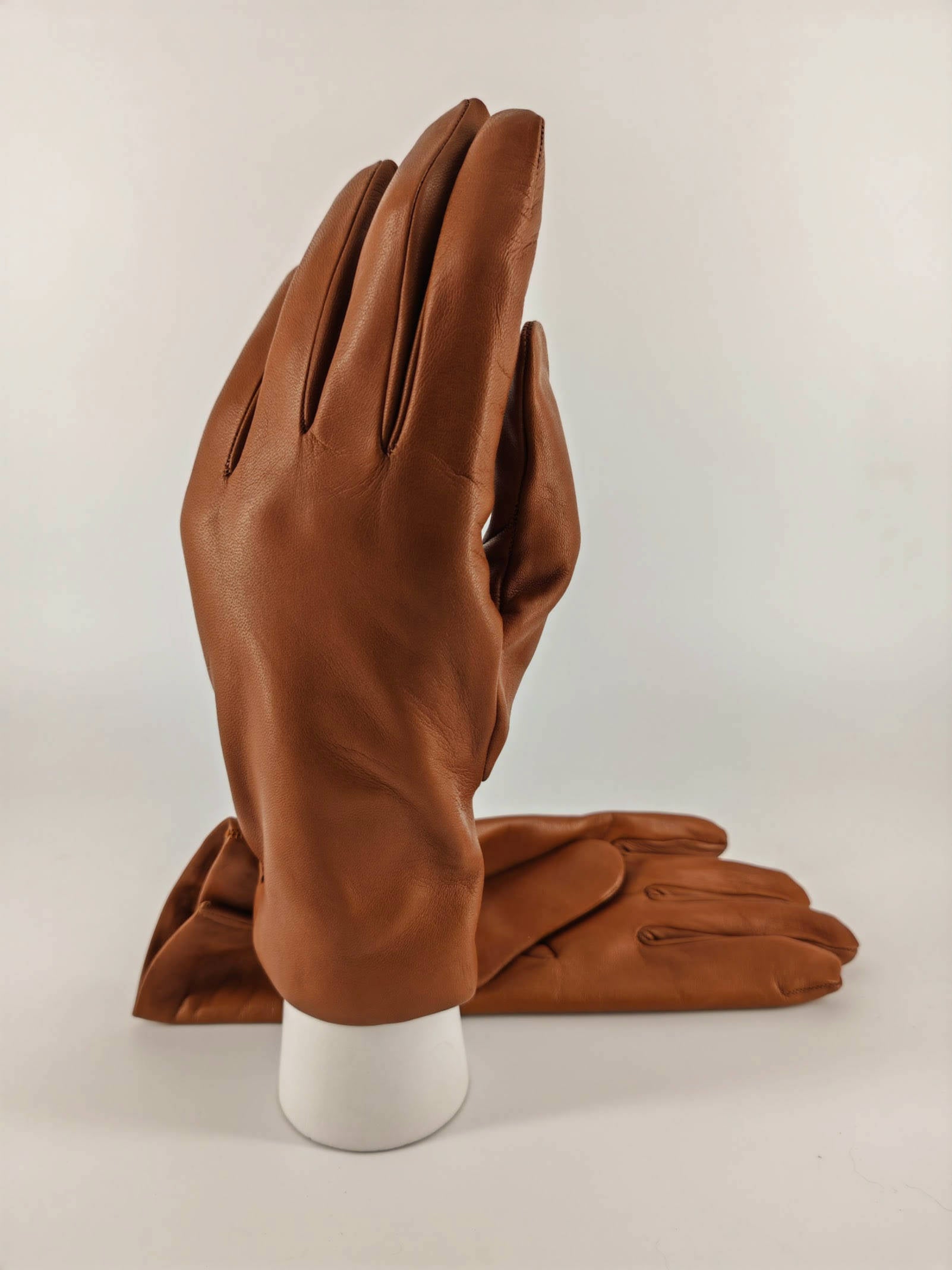 Carla . Classico . Cashmere