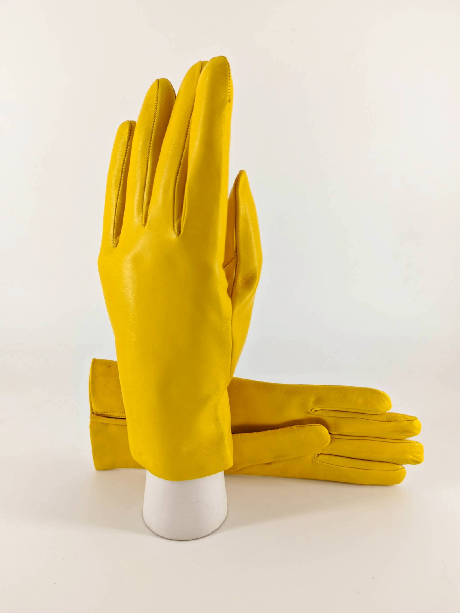 Carla . Classico . Cashmere