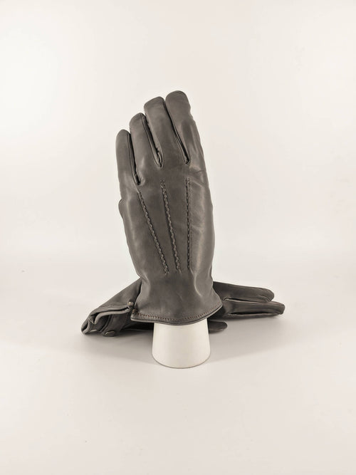 Amedeo . Bottone Sotto . Cashmere