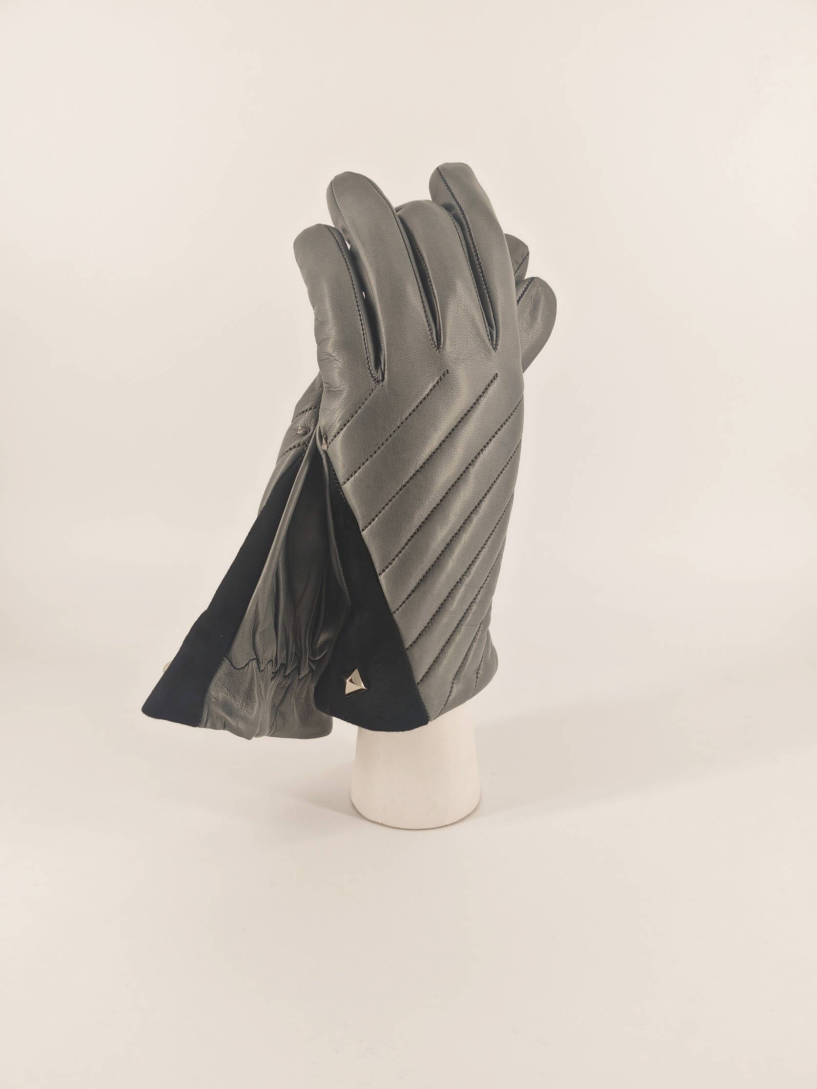 Clizia . Cavallino . Cashmere