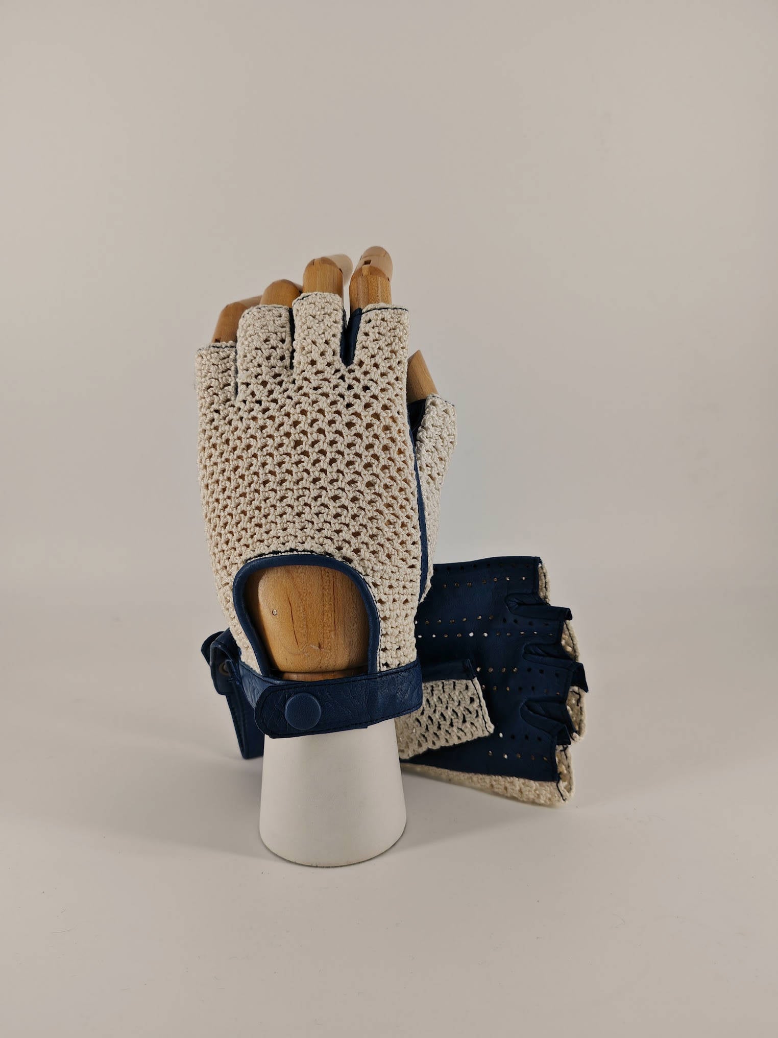 Cosimo . Guida Mezze Dita Crochet