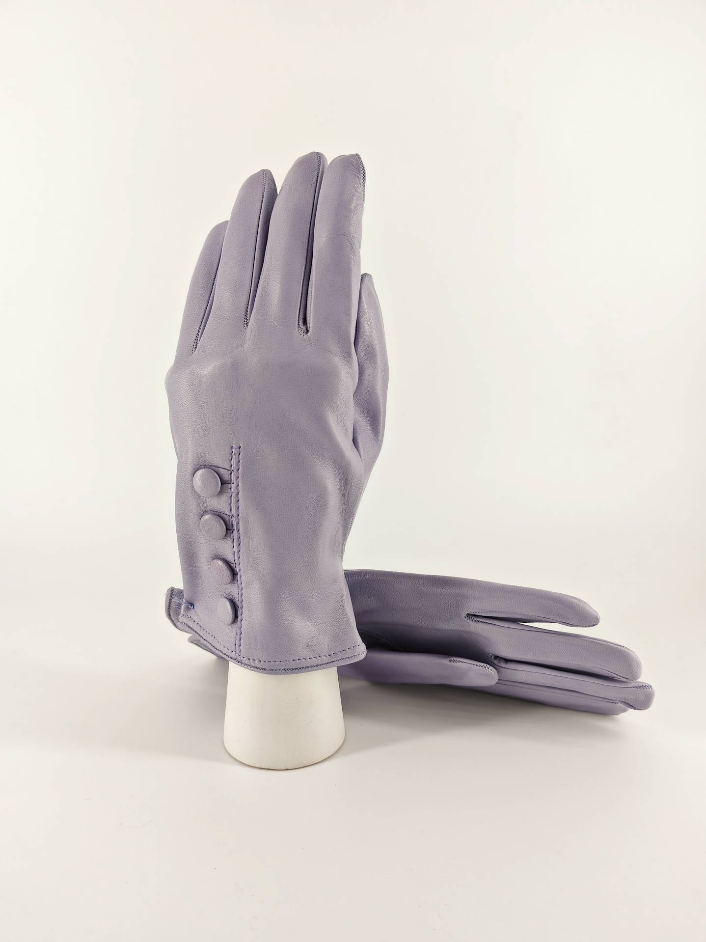 Carolina . Bottoni . Cashmere