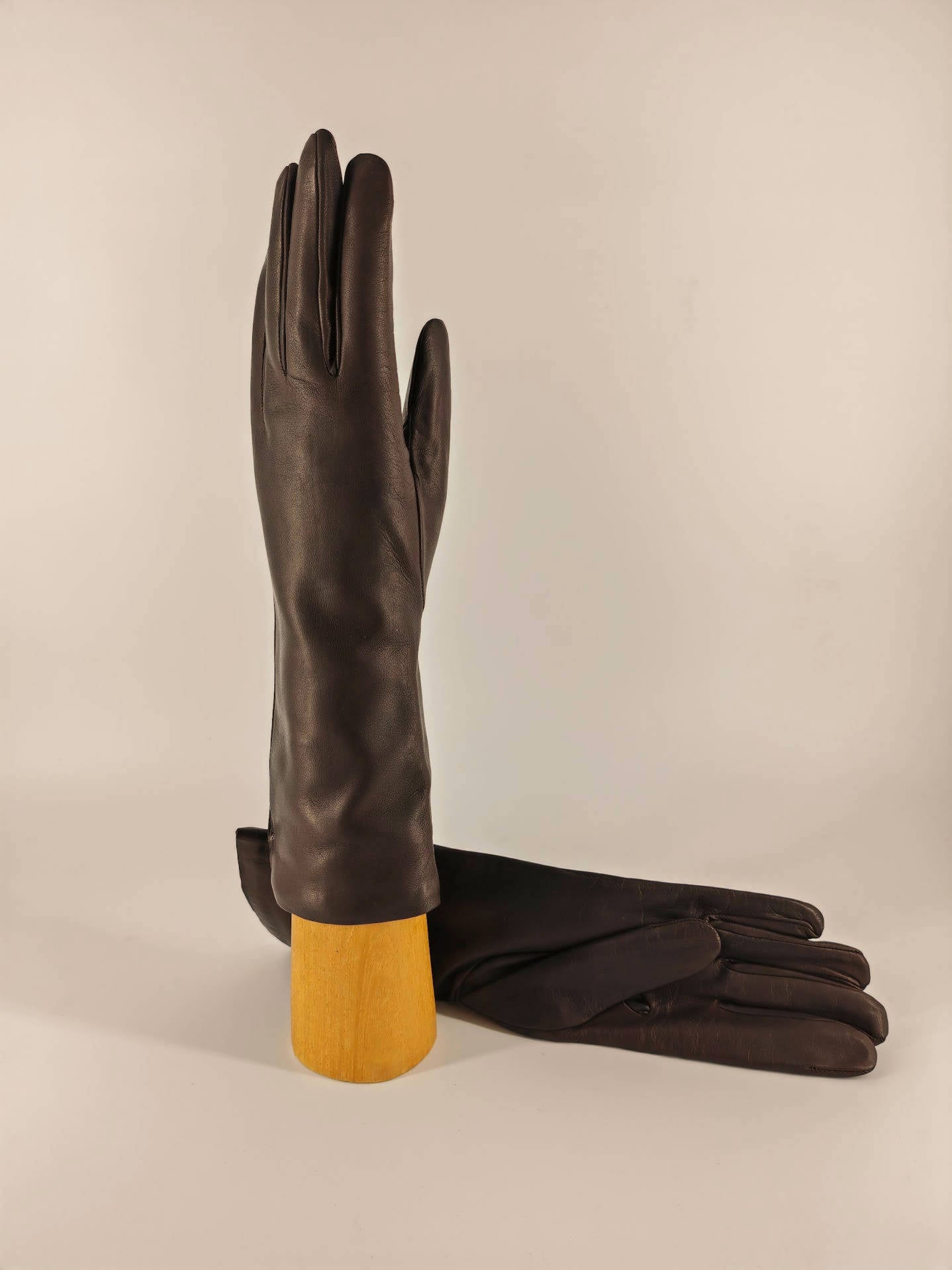 Costanza . Lunghi 4 Pollici . Cashmere