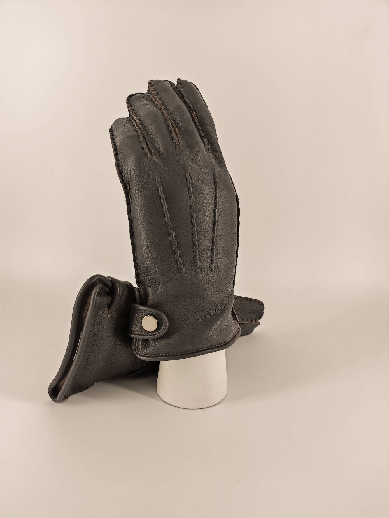 Michelangelo . Pelle di Cervo Bottone . Cashmere