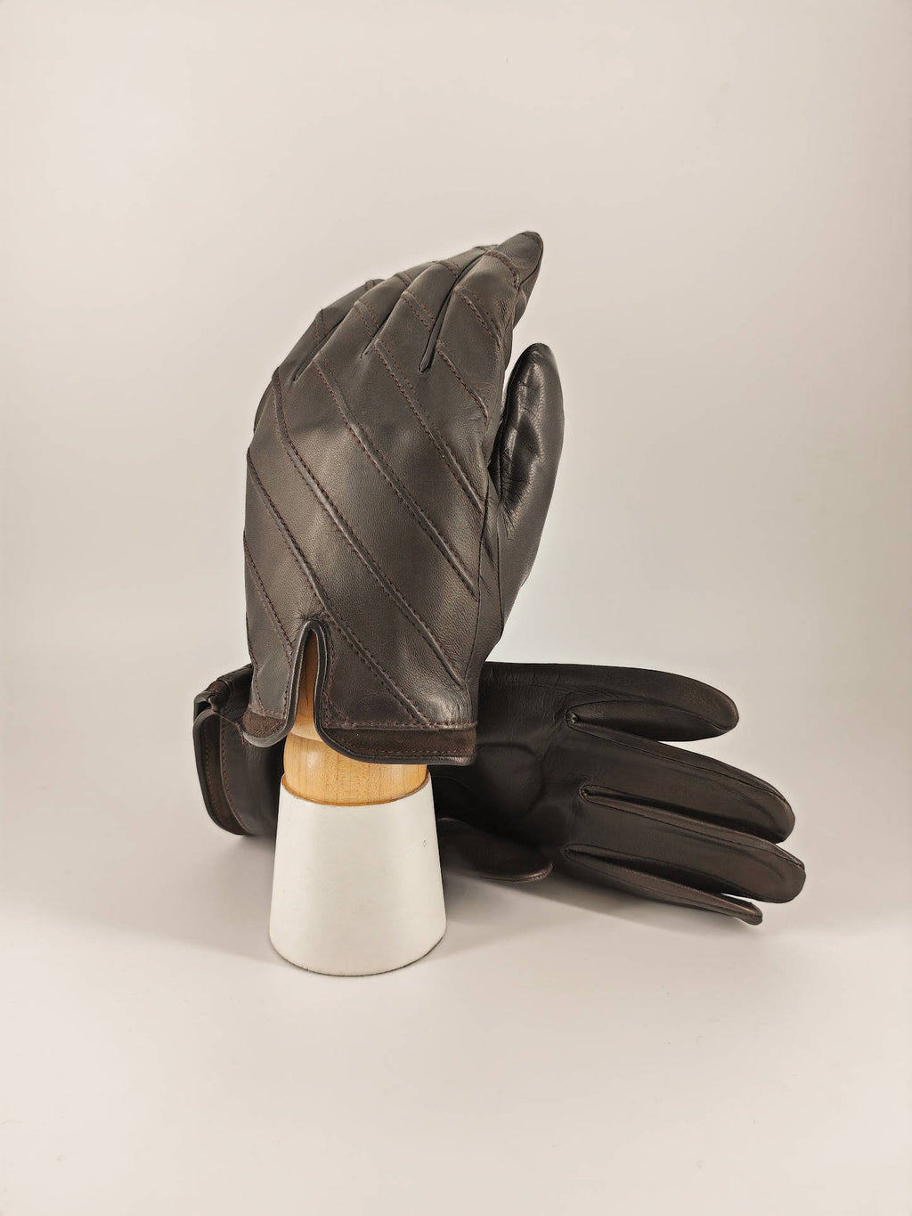 Vittorio . Crossed Lines