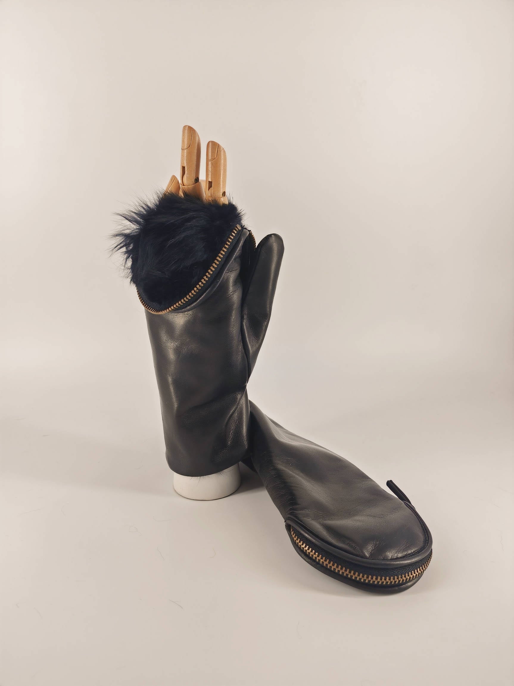 Vanessa . Muffola . Pelliccia