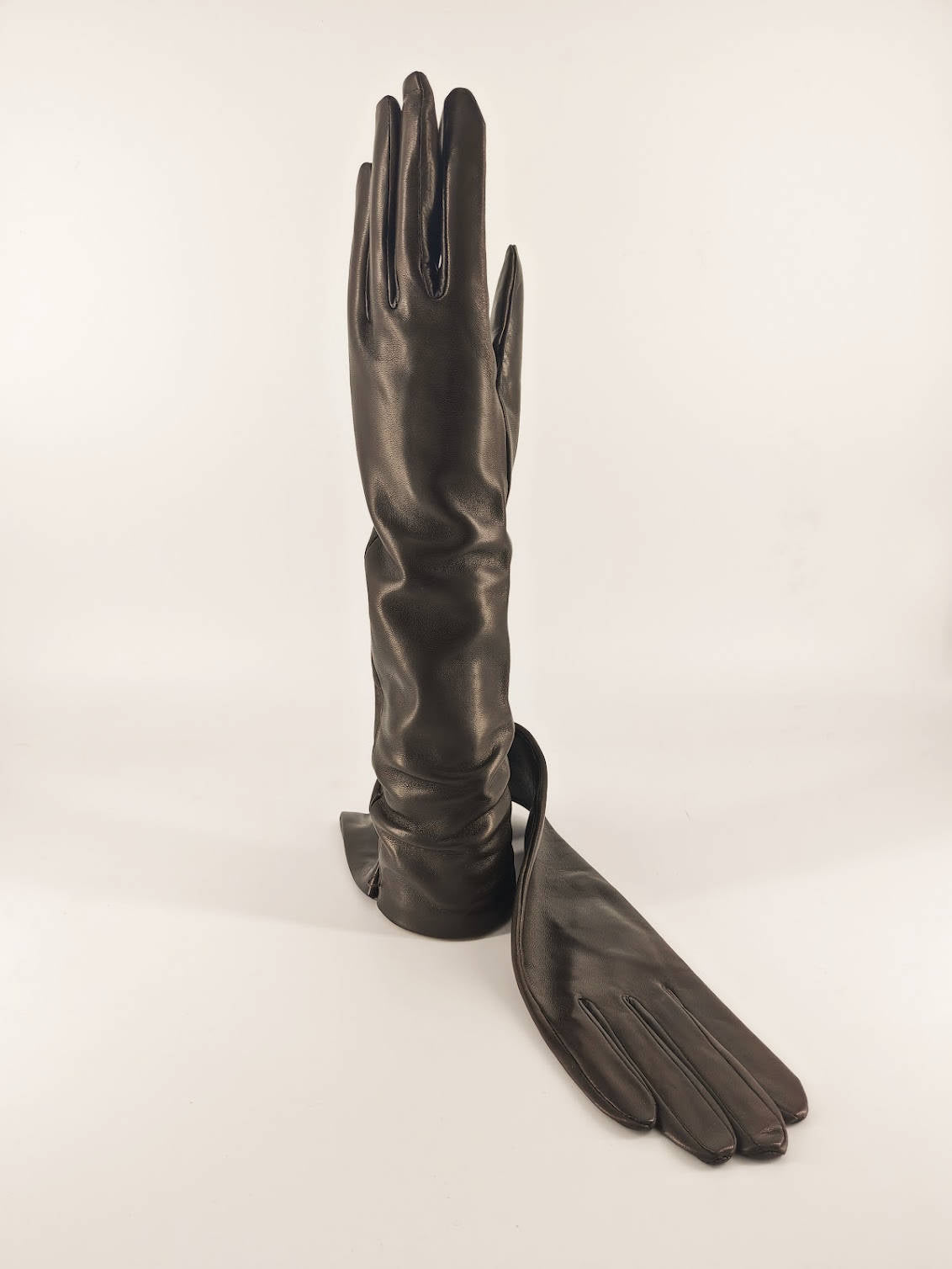 Elisabetta . Long 8 Inches . Silk