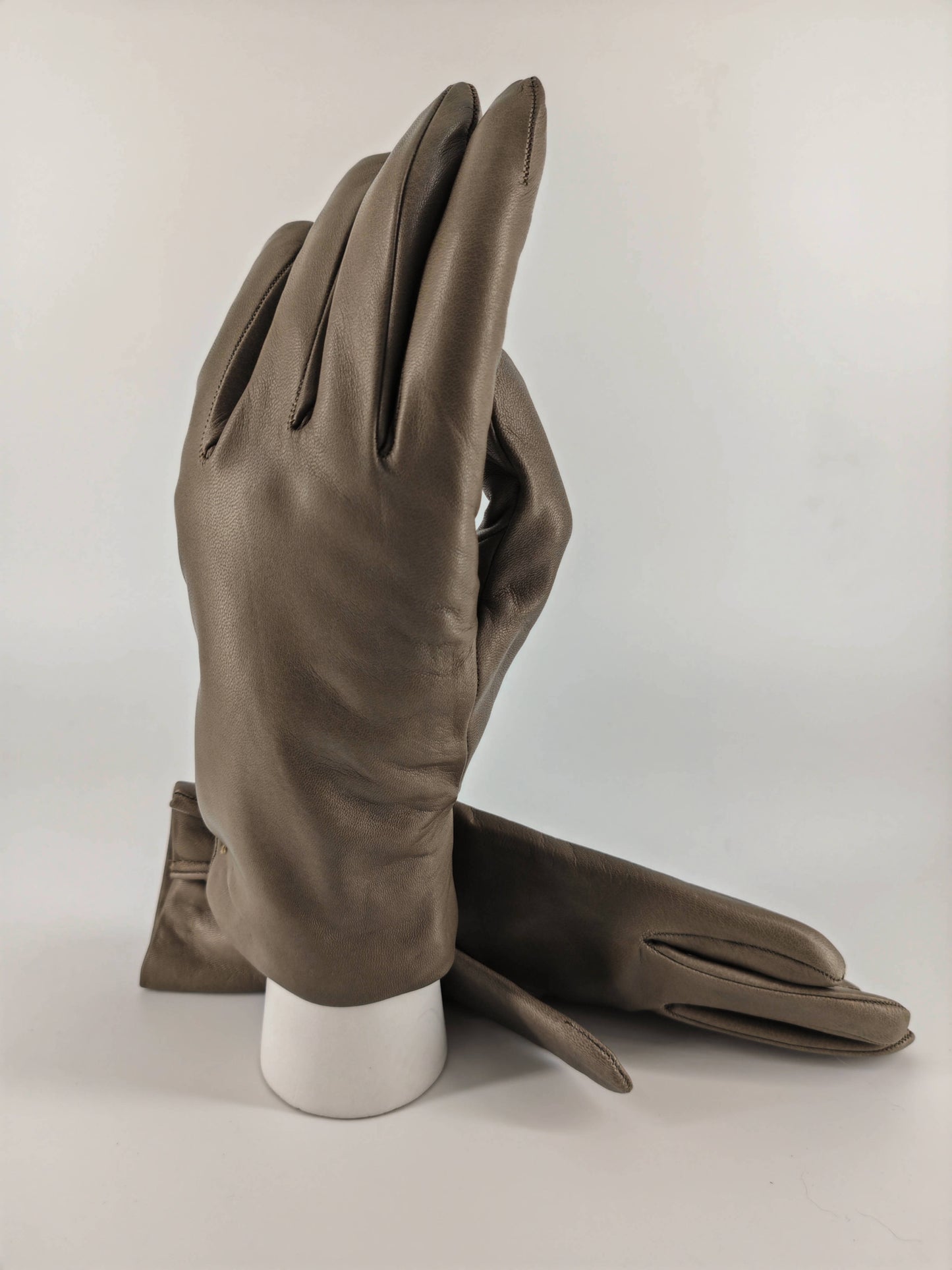 Carla . Classico . Cashmere