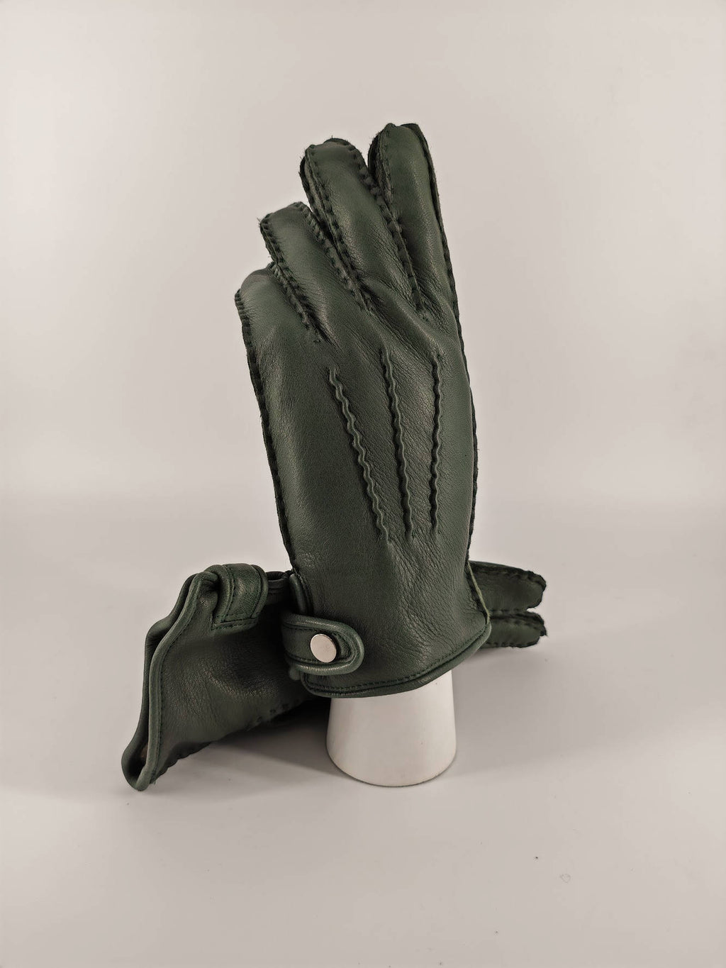 Michelangela . Pelle di Cervo Bottone . Cashmere