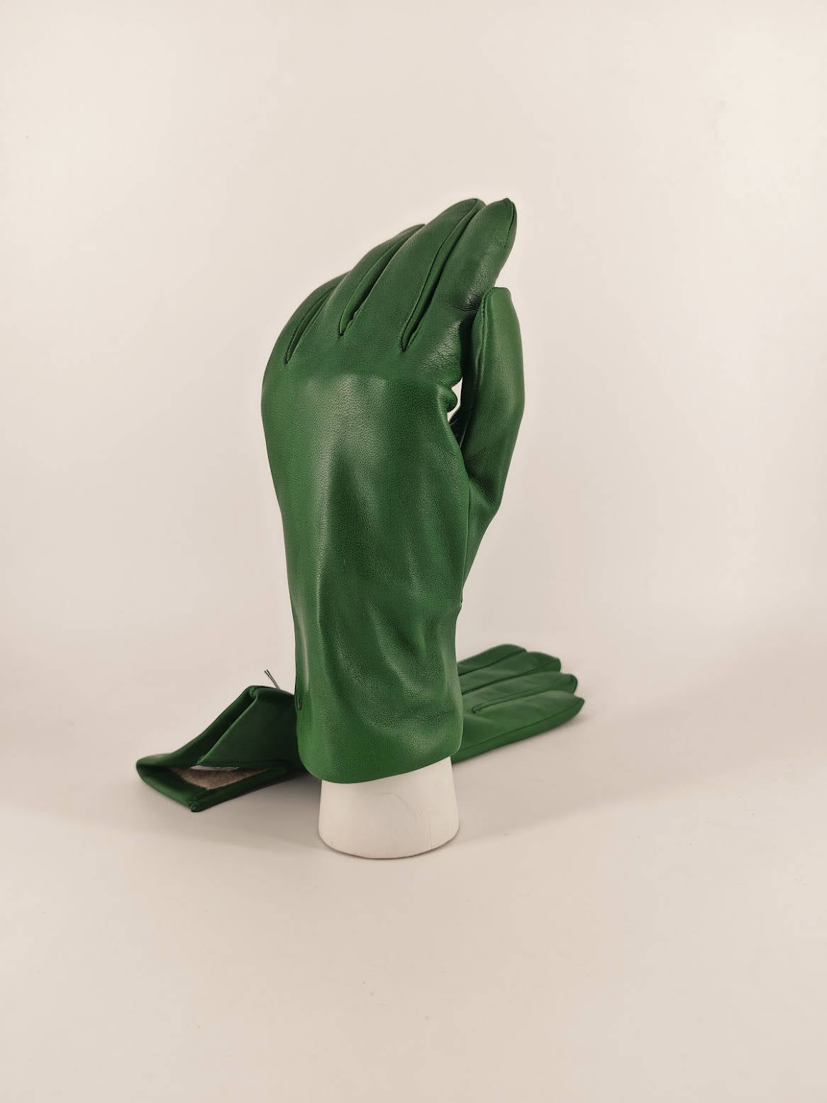 Carla . Classico . Cashmere
