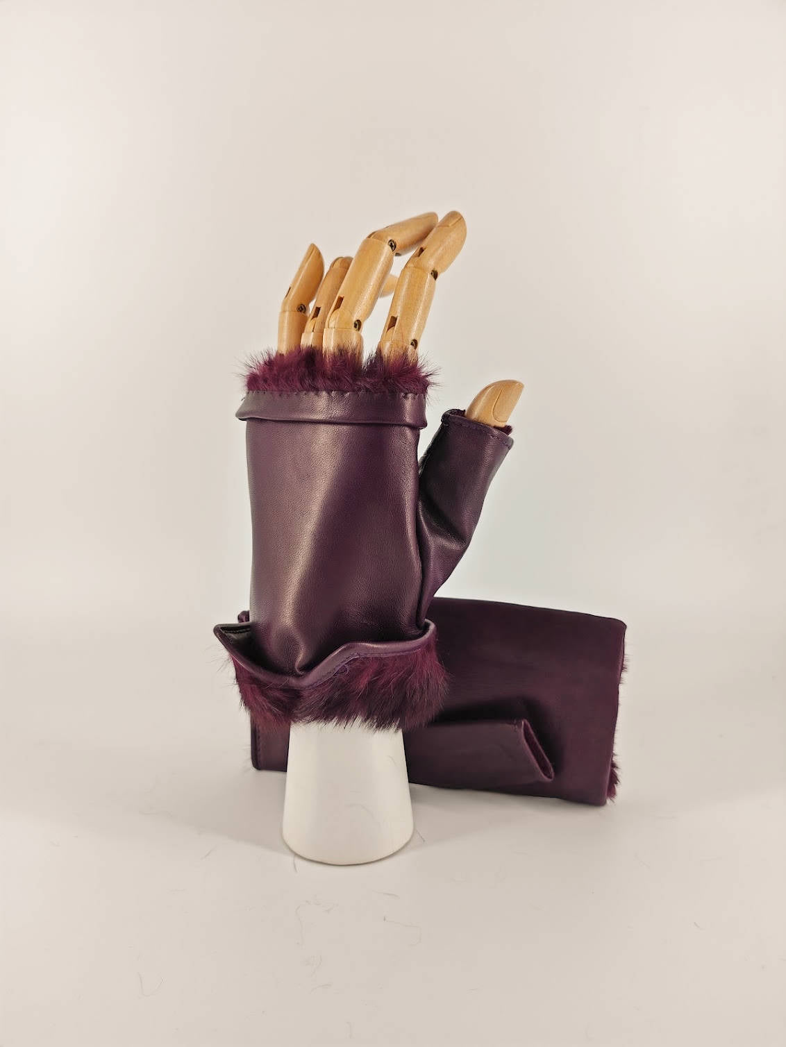 Bianca . Pelliccia Mezze Dita